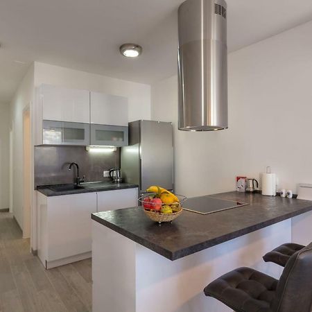 Apartments Rosemary Razanj Ngoại thất bức ảnh